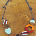 SHORT MIXED SHAPE RESIN & WOOD NECKLACE