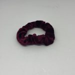 SMALL VELVET SCRUNCHIE